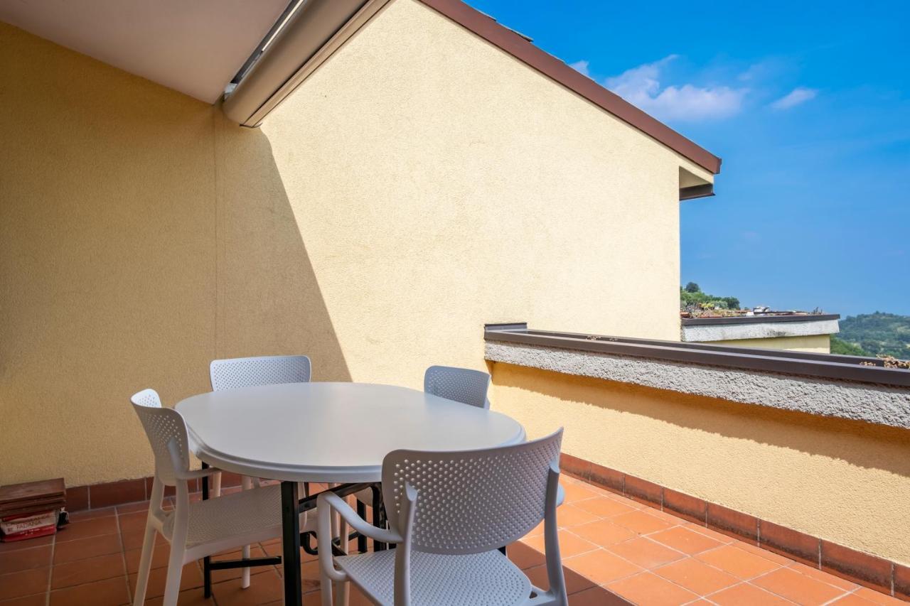 L&M Apartments - Pool - By Host4U Muscoline Extérieur photo
